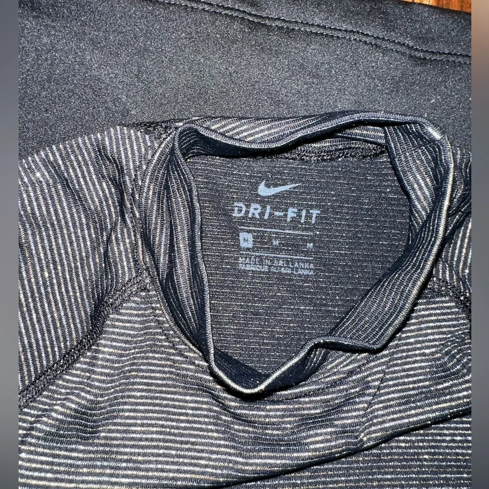 Nike Black Dri-FIT Top with Silver & Gold Striped Glitter Size Medium
